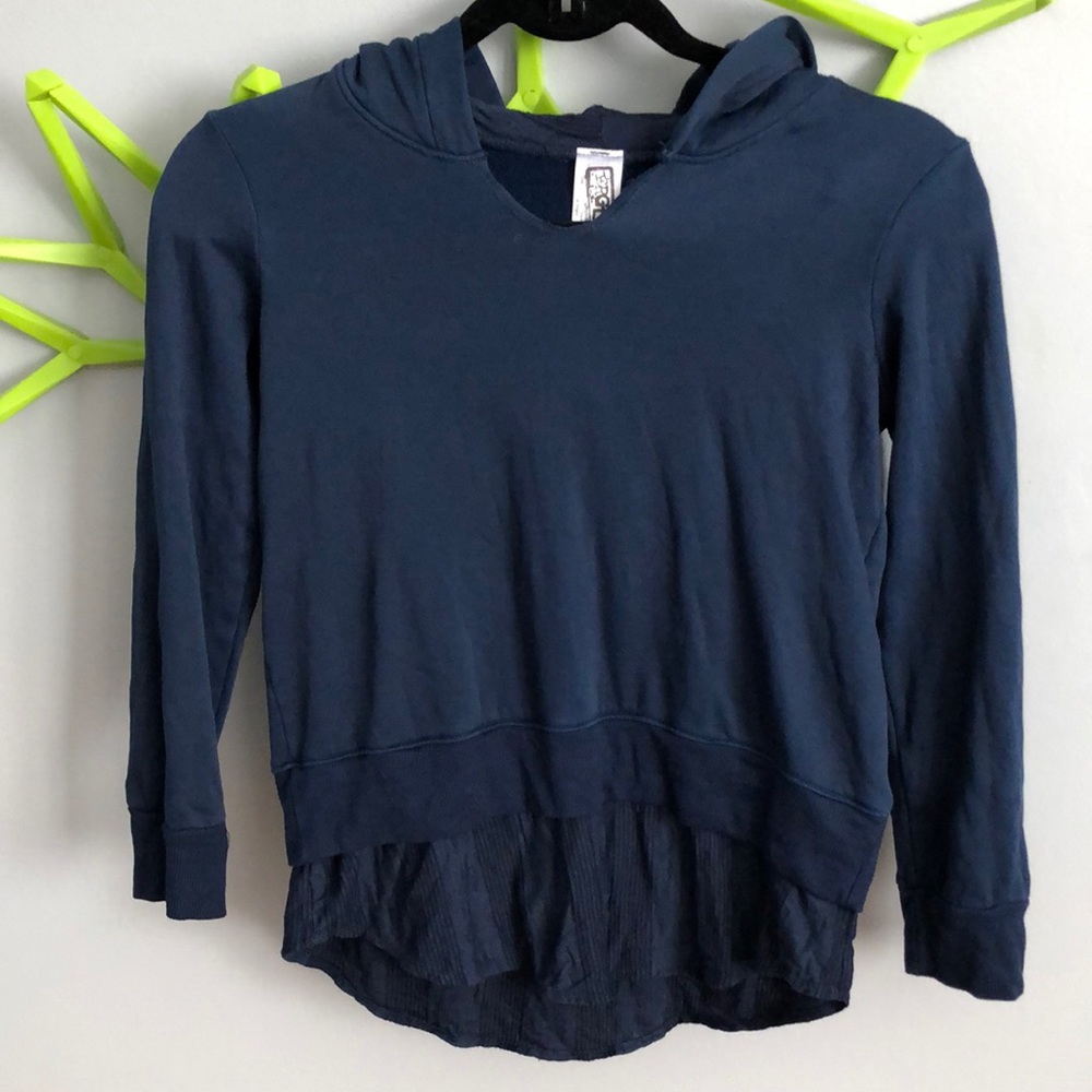 Edge girl’s M 10/12 blue long sleeve shirt - never worn.